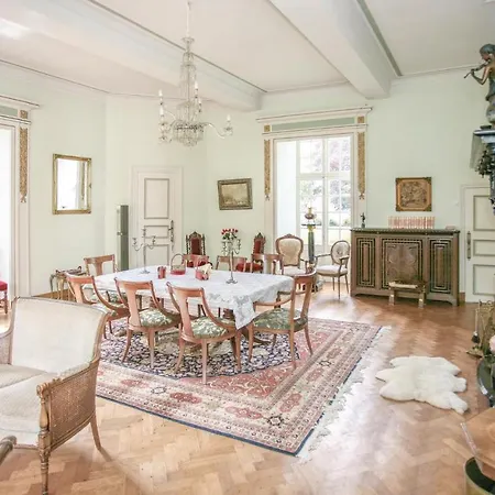 Kasteel Ter Leyen Vakantiehuis